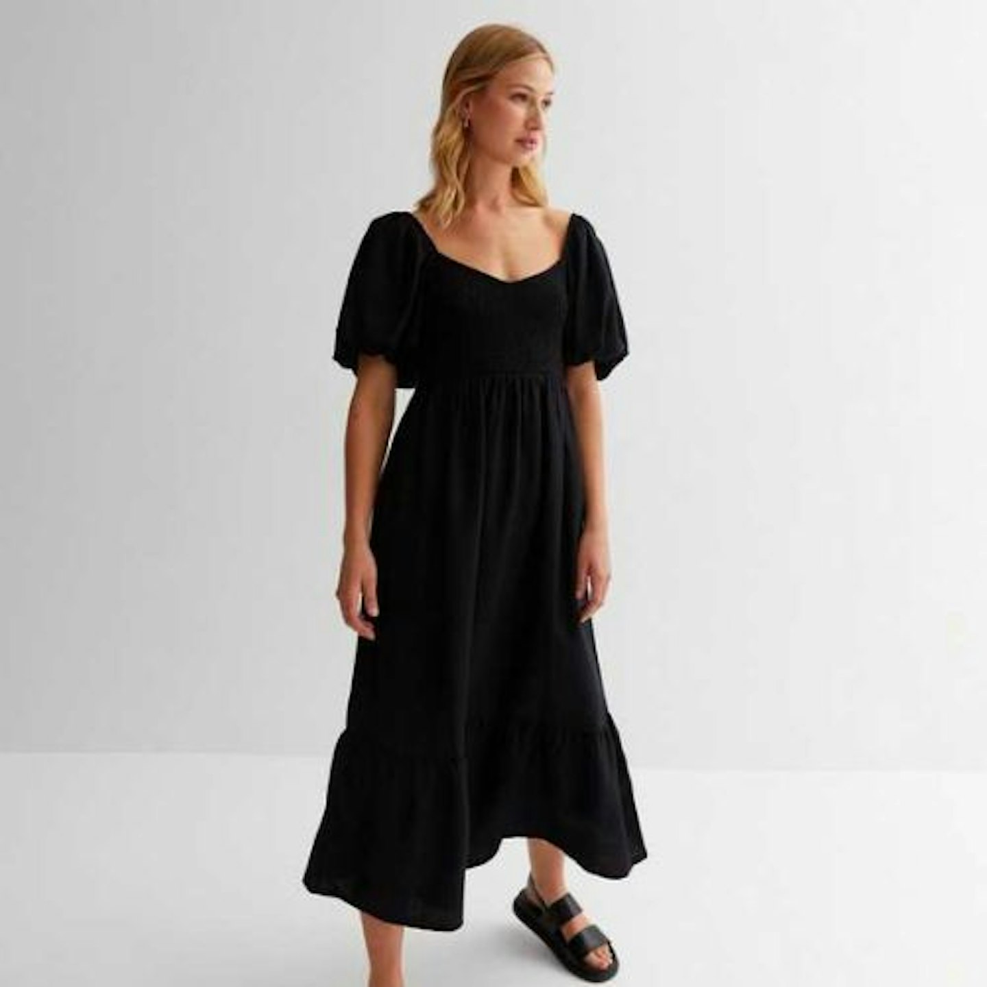 New Look, Black Shirred Sweetheart Puff Sleeve Midi Dress