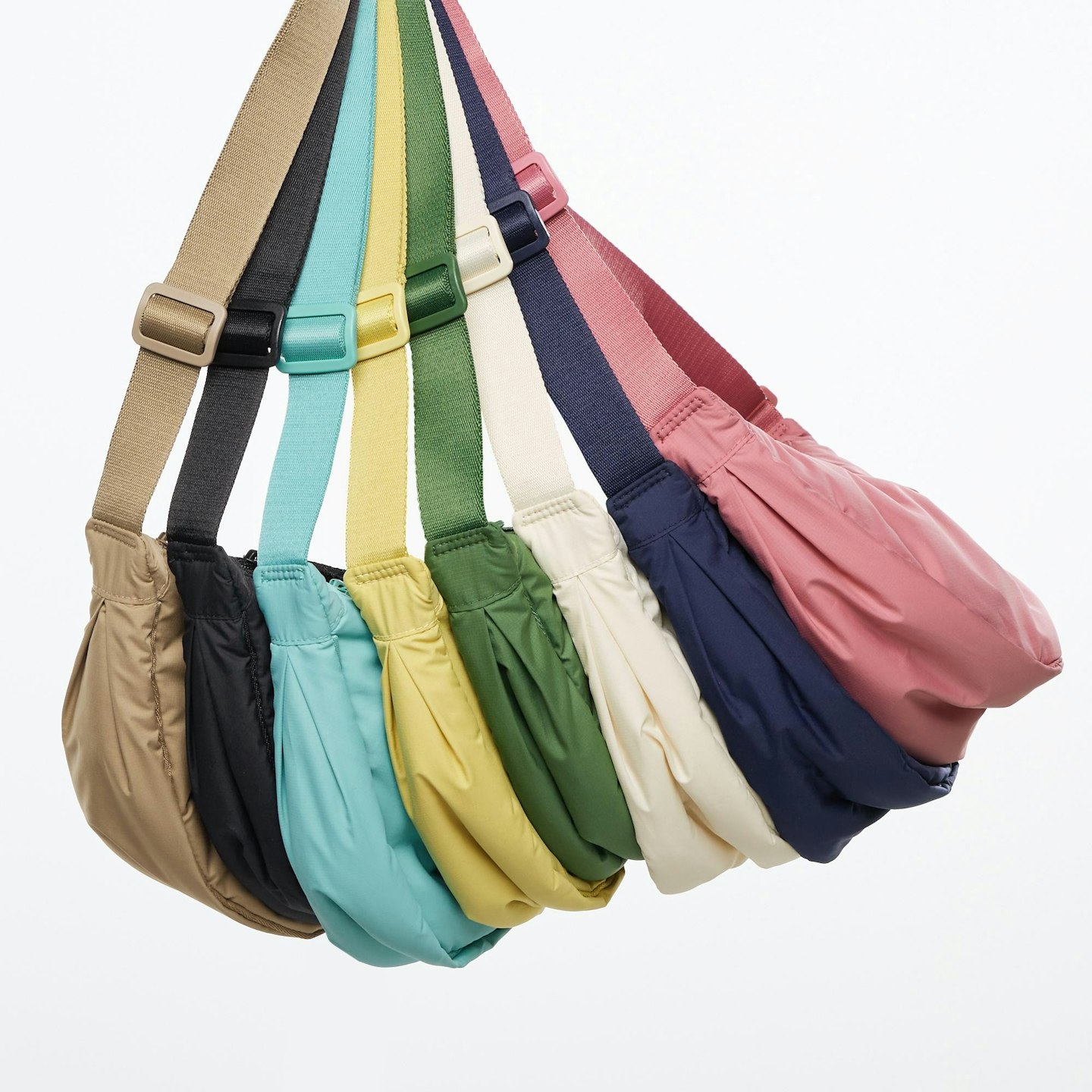 Uniqlo, Round Mini Shoulder Bag