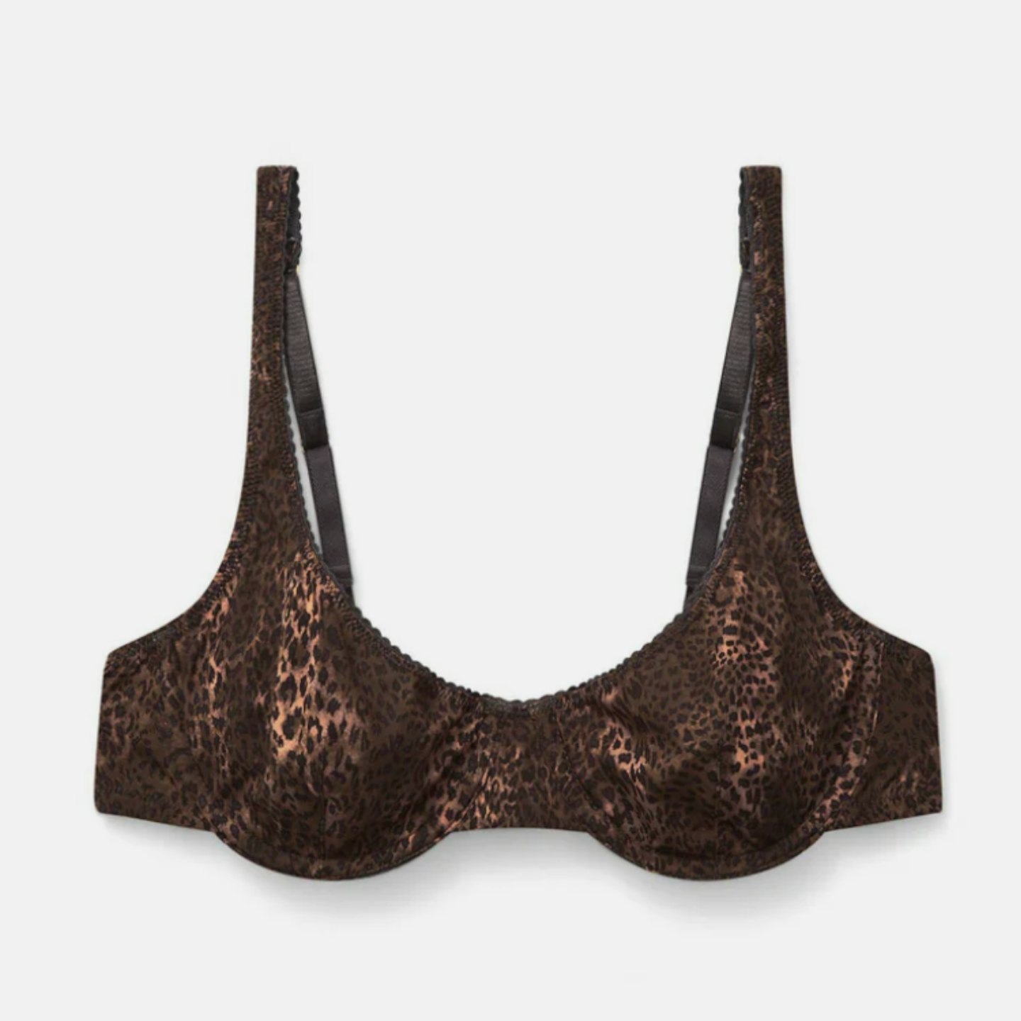 Fruity Booty, Shania Bra