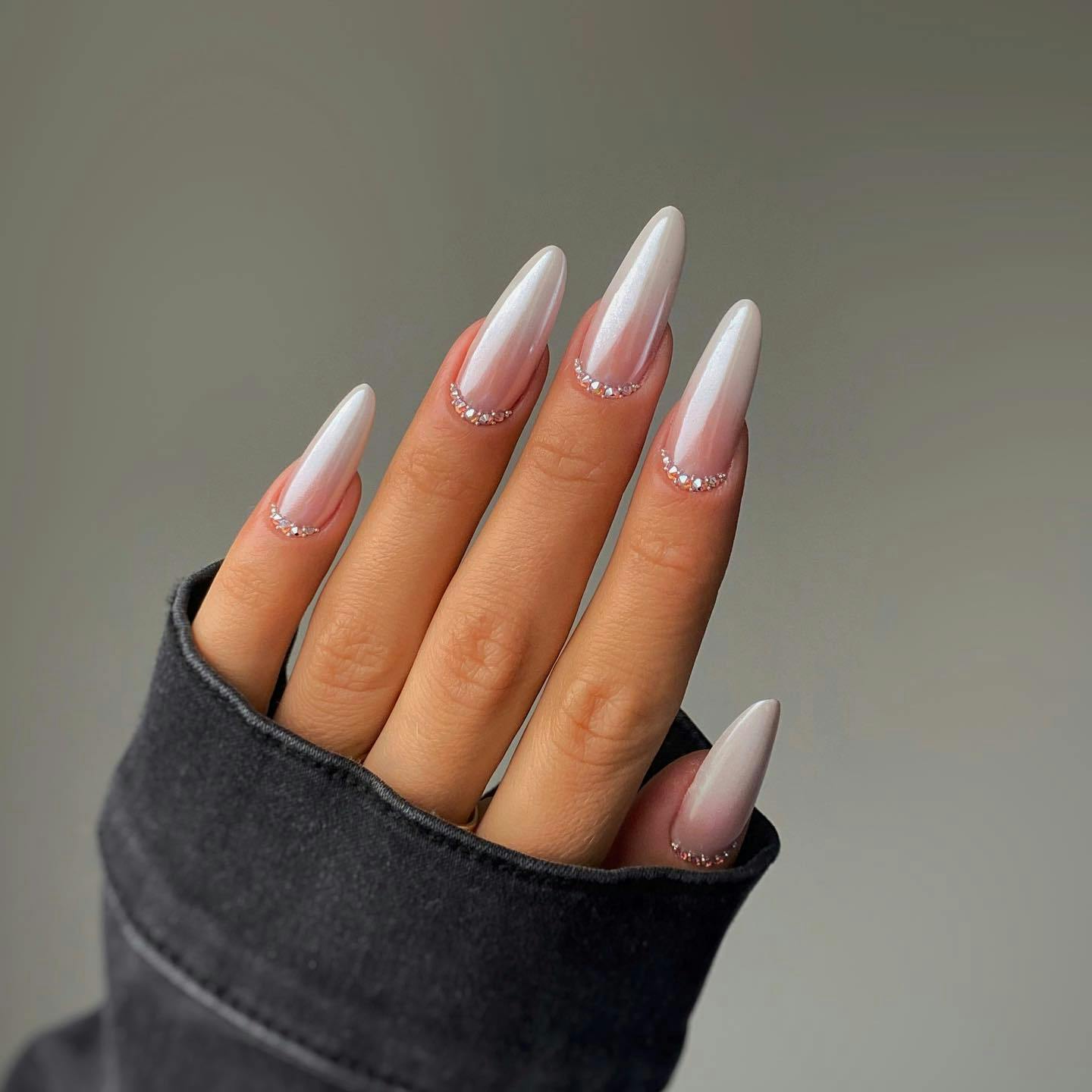 24 Trending Milky White Nails in 2023 That are So Smooth - Zohna