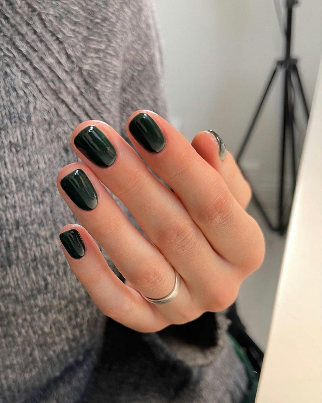 60+ Stunning Forest Green Nails Designs [2024] To Rock The Green Trend -  Girl Shares Tips