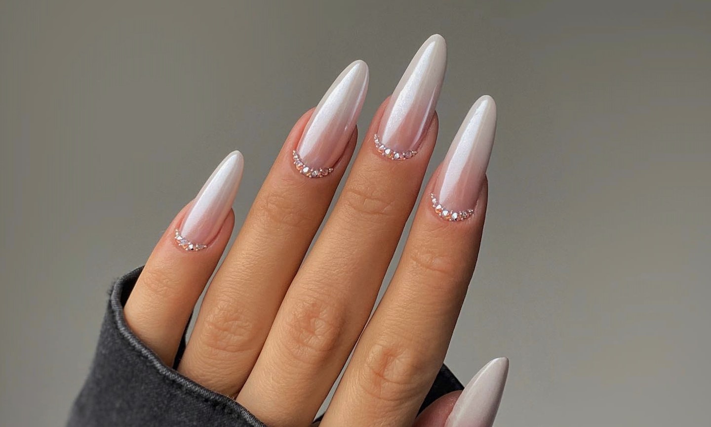 Simple gray, pink, and white nail art