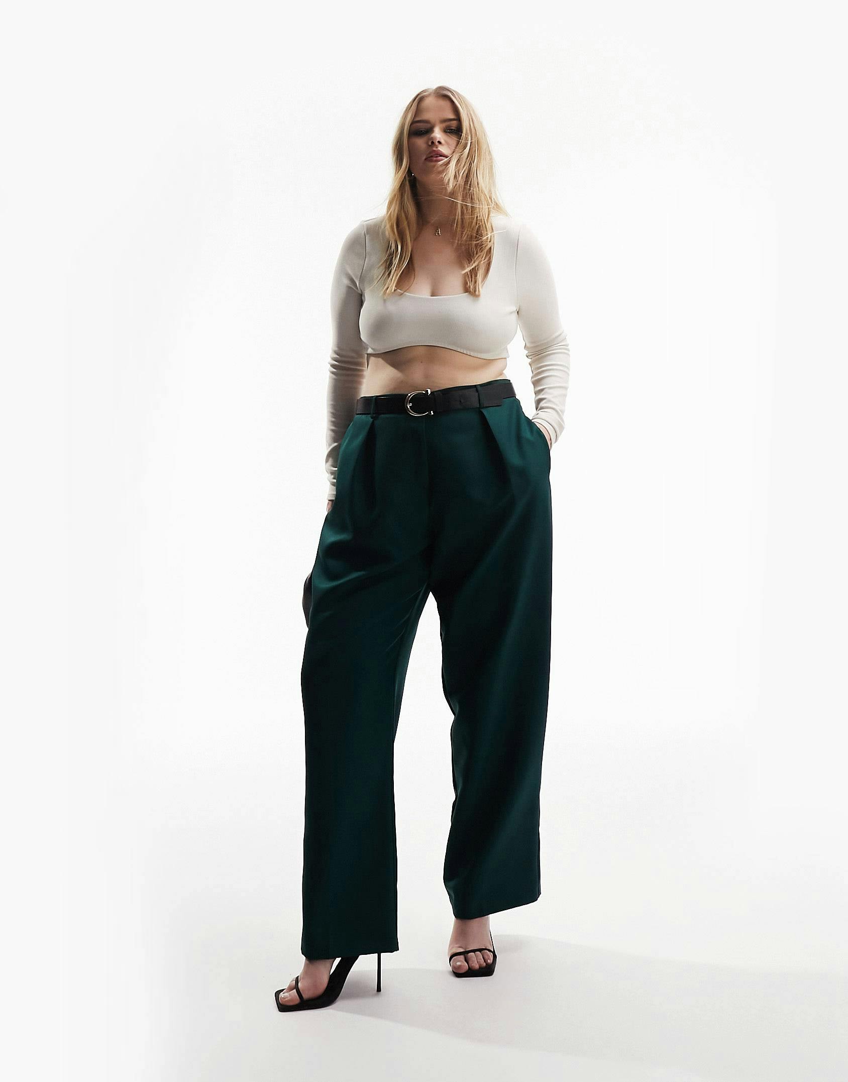 Elevation Trouser | Midnight Heather High-Rise Pants | Vuori