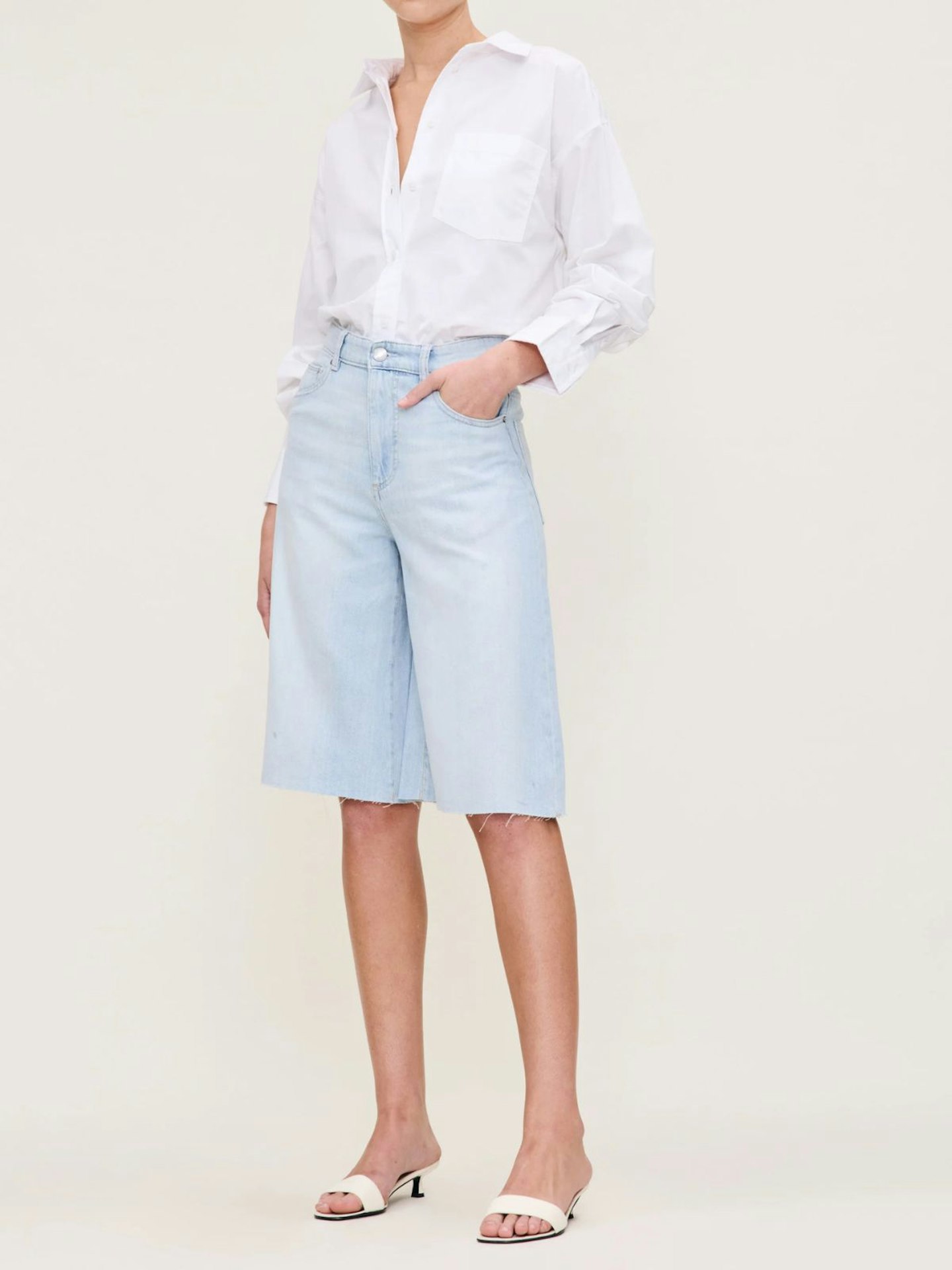 DL1961, Lucila Jean Short
