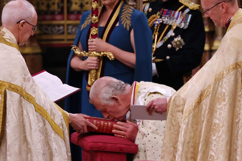 What Happened Behind The Anointing Screen During King Charles Coronation?