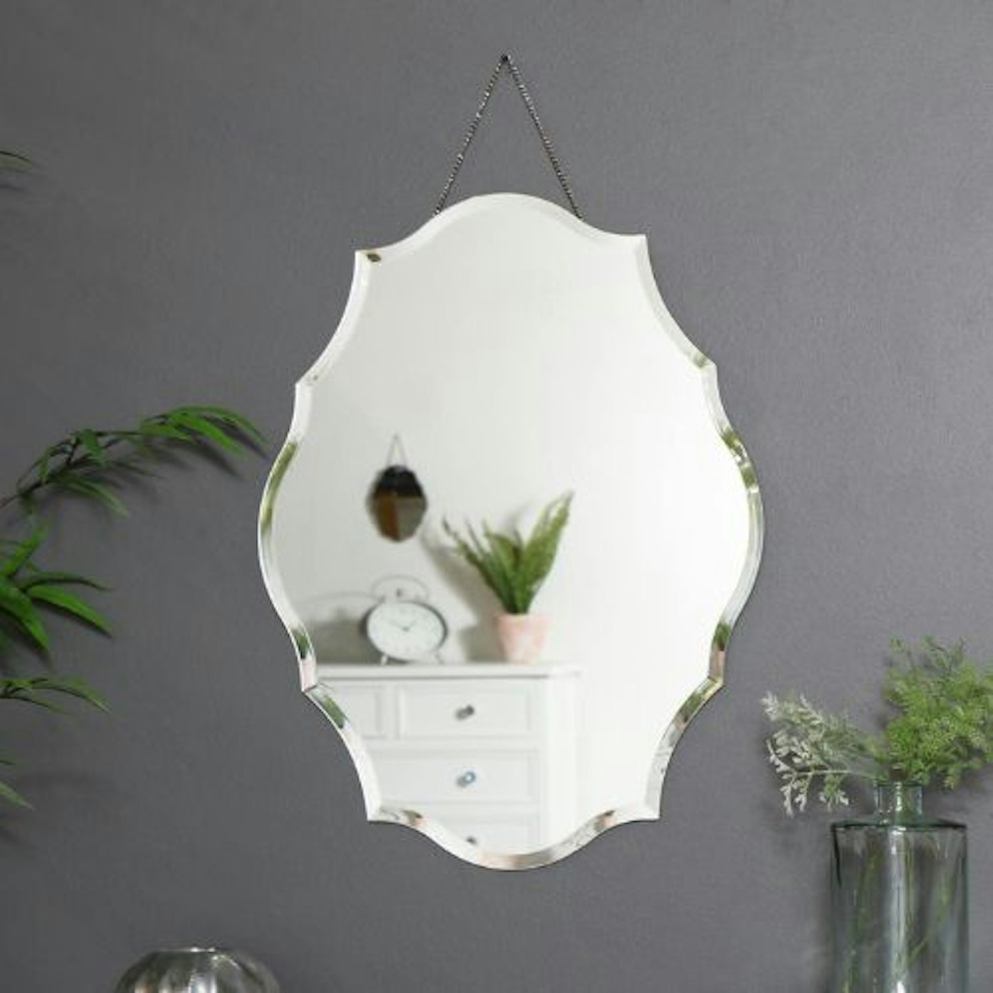 https://www.amazon.co.uk/Melody-Maison-Ornate-Frameless-Bevelled/dp/B07P8N46MP/?tag=graziarticle659-21