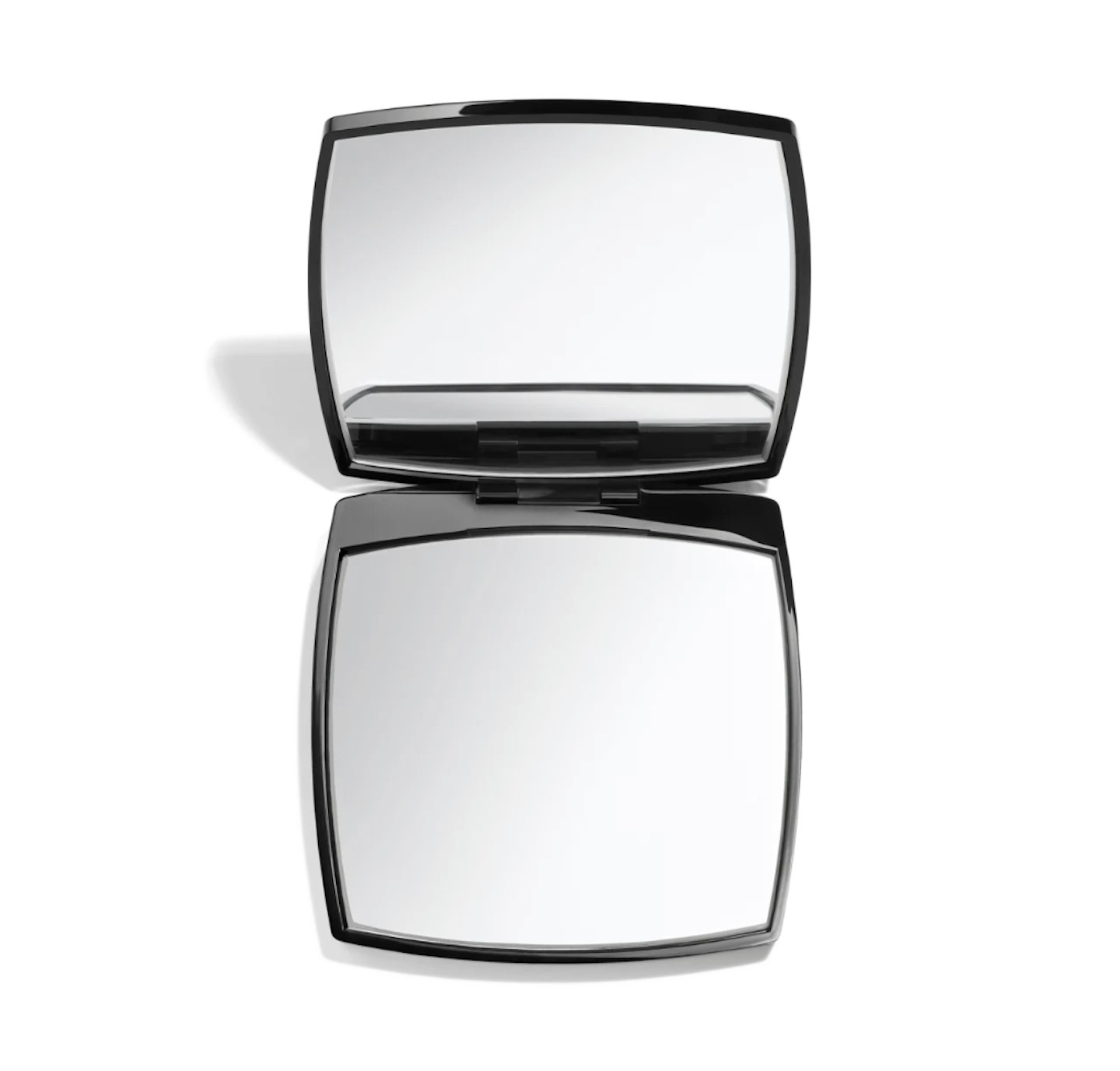 MANIFESTO - FOR A VANITY MIRROR'S SAKE: Chanel's Hand Mirror Clutch