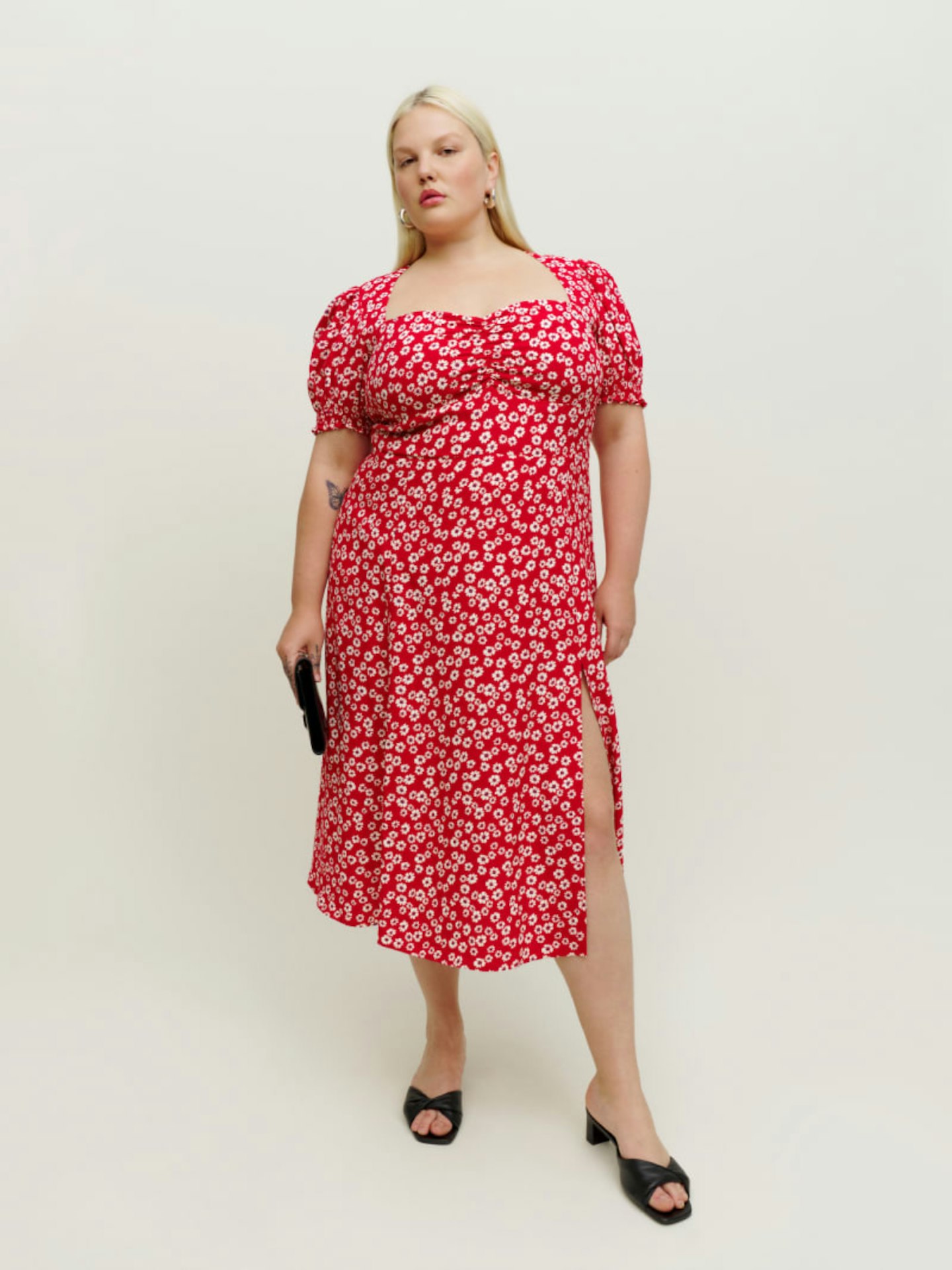Plus Size Maternity Clothes Ultimate Guide [2024]  Plus size pregnancy,  Plus size maternity dresses, Plus size fall fashion