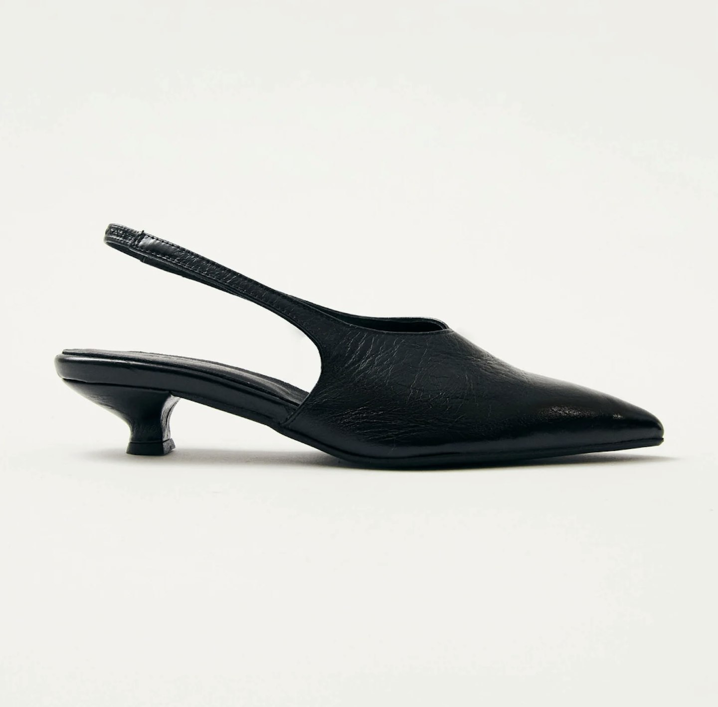 Alohas, Eros Black Leather Pumps