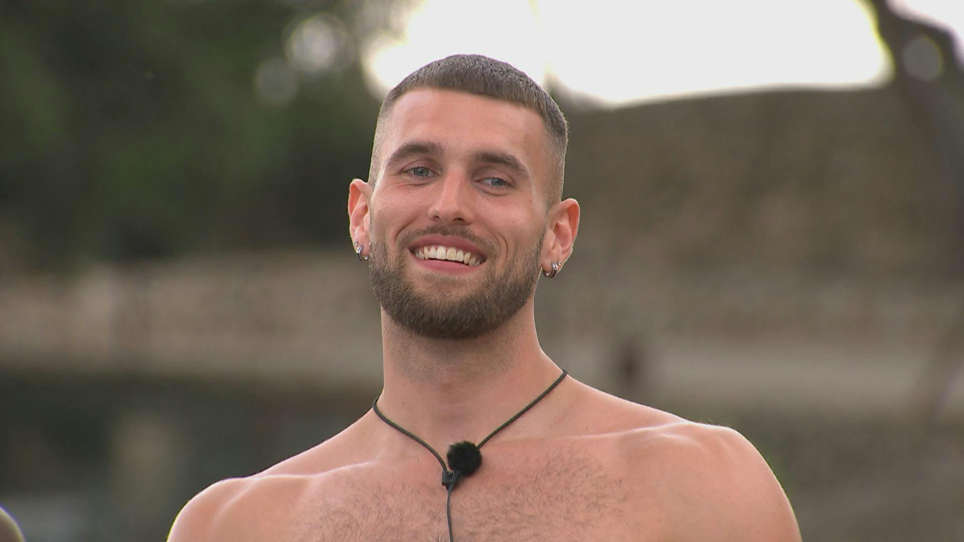 Love Island 2023: Who Is Zachariah Noble? - Vimarsana News