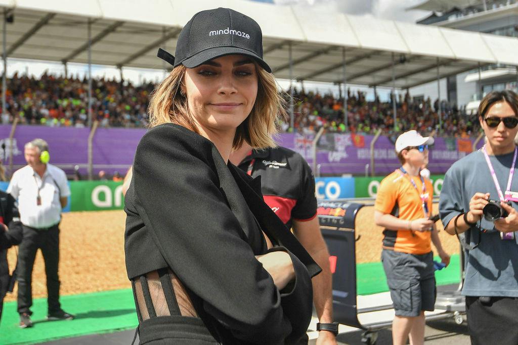 Here's Why People Are Talking About Cara Delevingne's F1 Interview - Vimarsana News