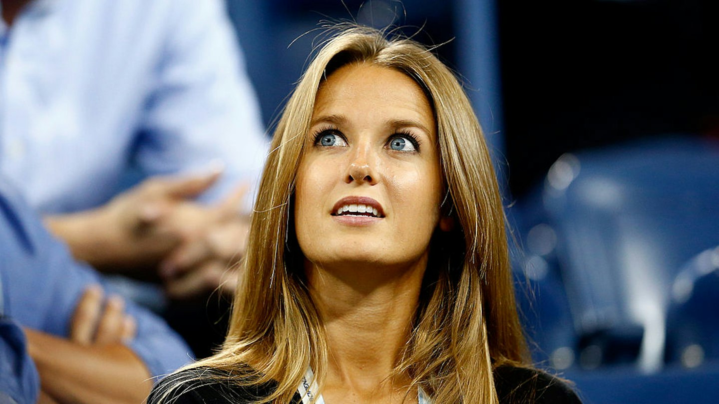 Kim Sea R Kim Sears' Hair Evolution In Pictures