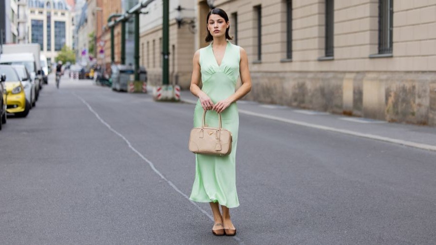 Graduation Outfits To Dress To Impress In 2024 Graduation Outfits To Dress To Impress In 2024