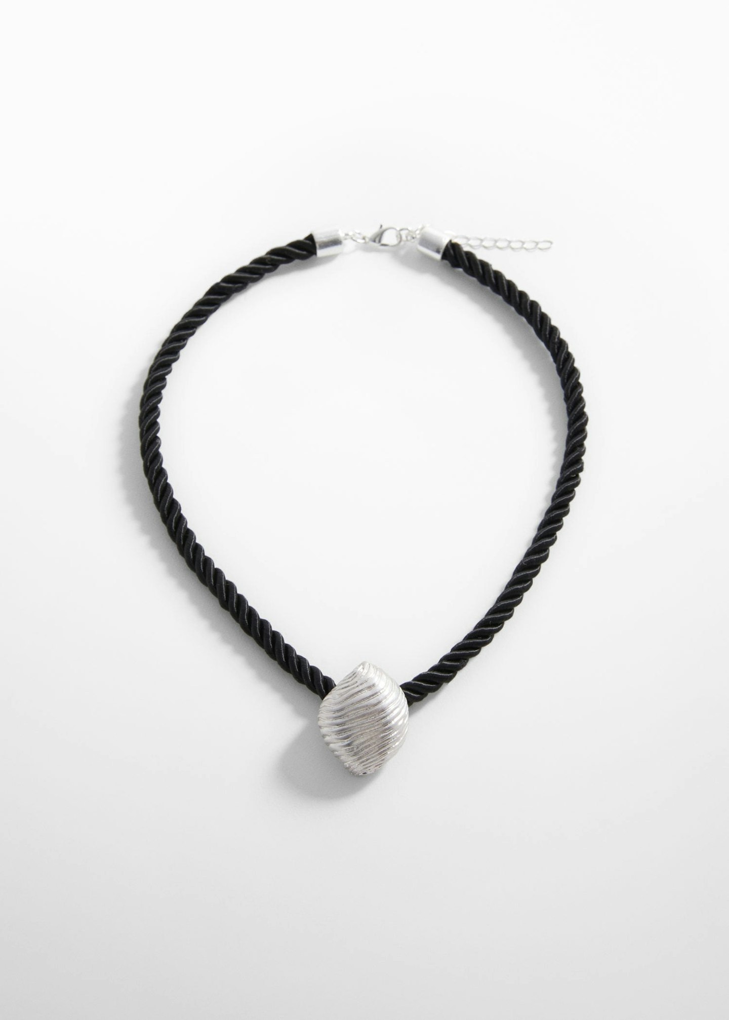 mango cord pendant necklace 