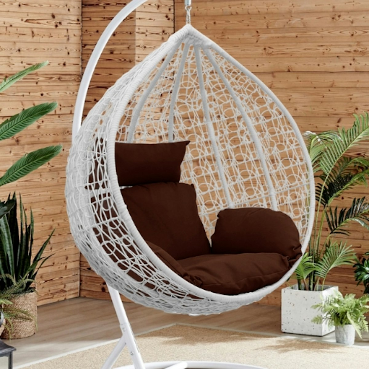 Best Hanging Egg Chairs That Are Just As Good As The Aldi One