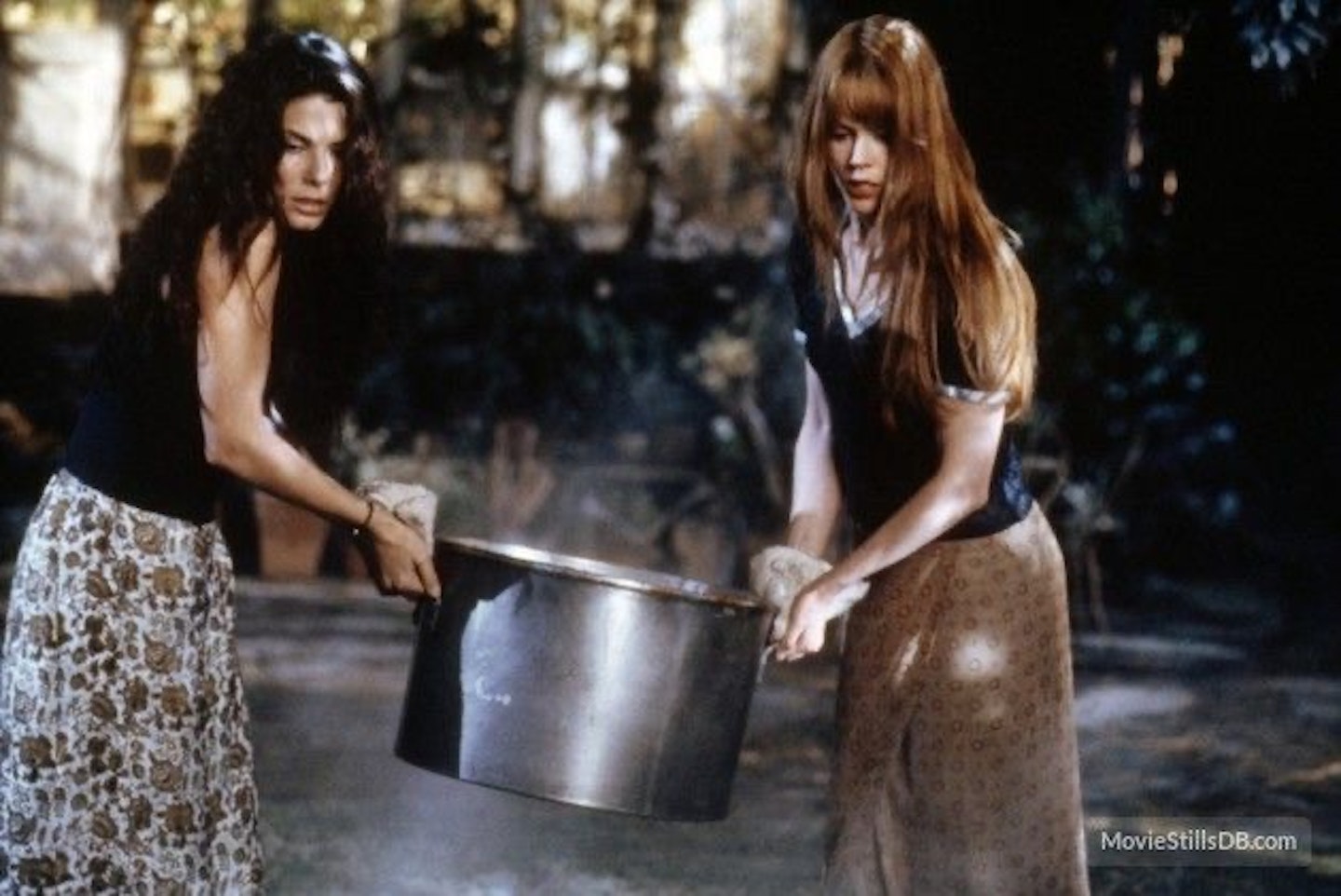 Nicole Kidman and Sandra Bullock in Practical Magic