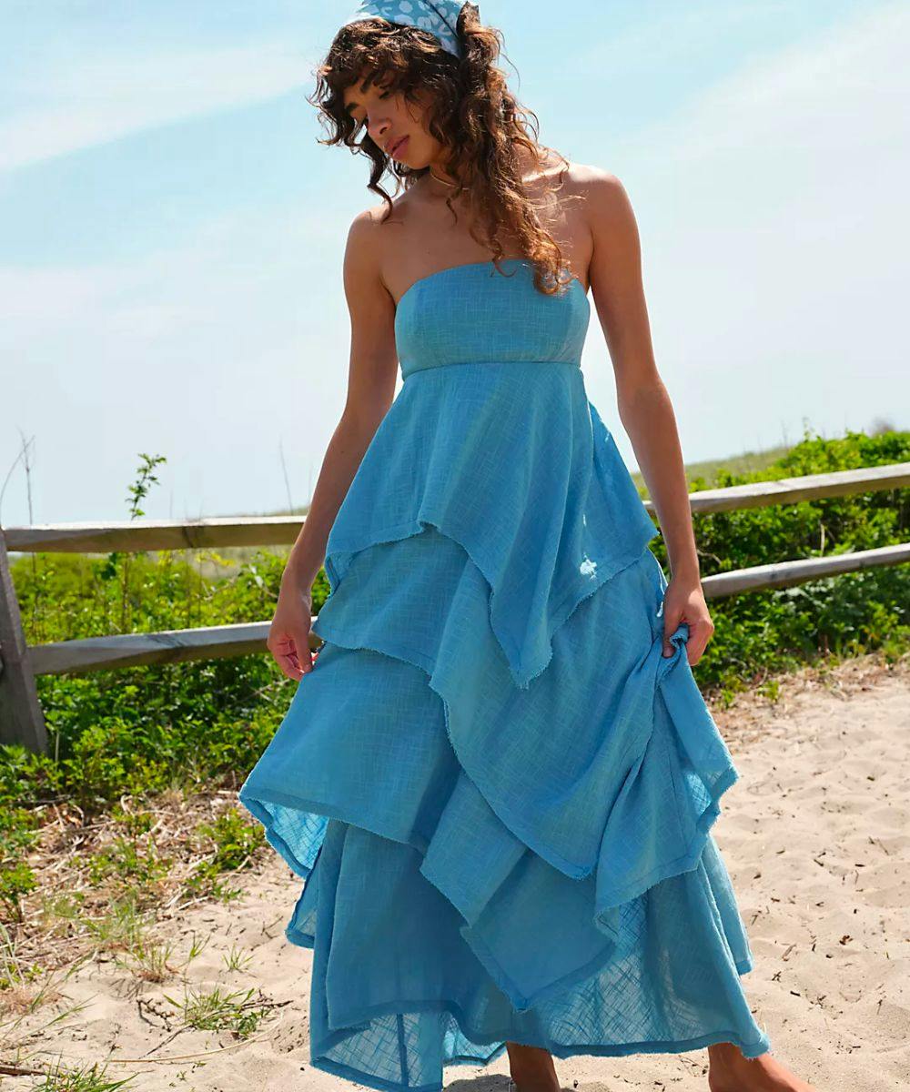 Maxi dresses for 2024 a beach wedding