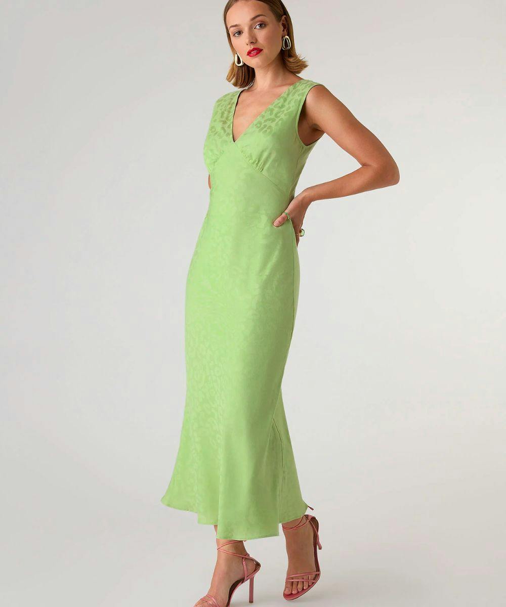 Dresses for wedding guests on sale abroad