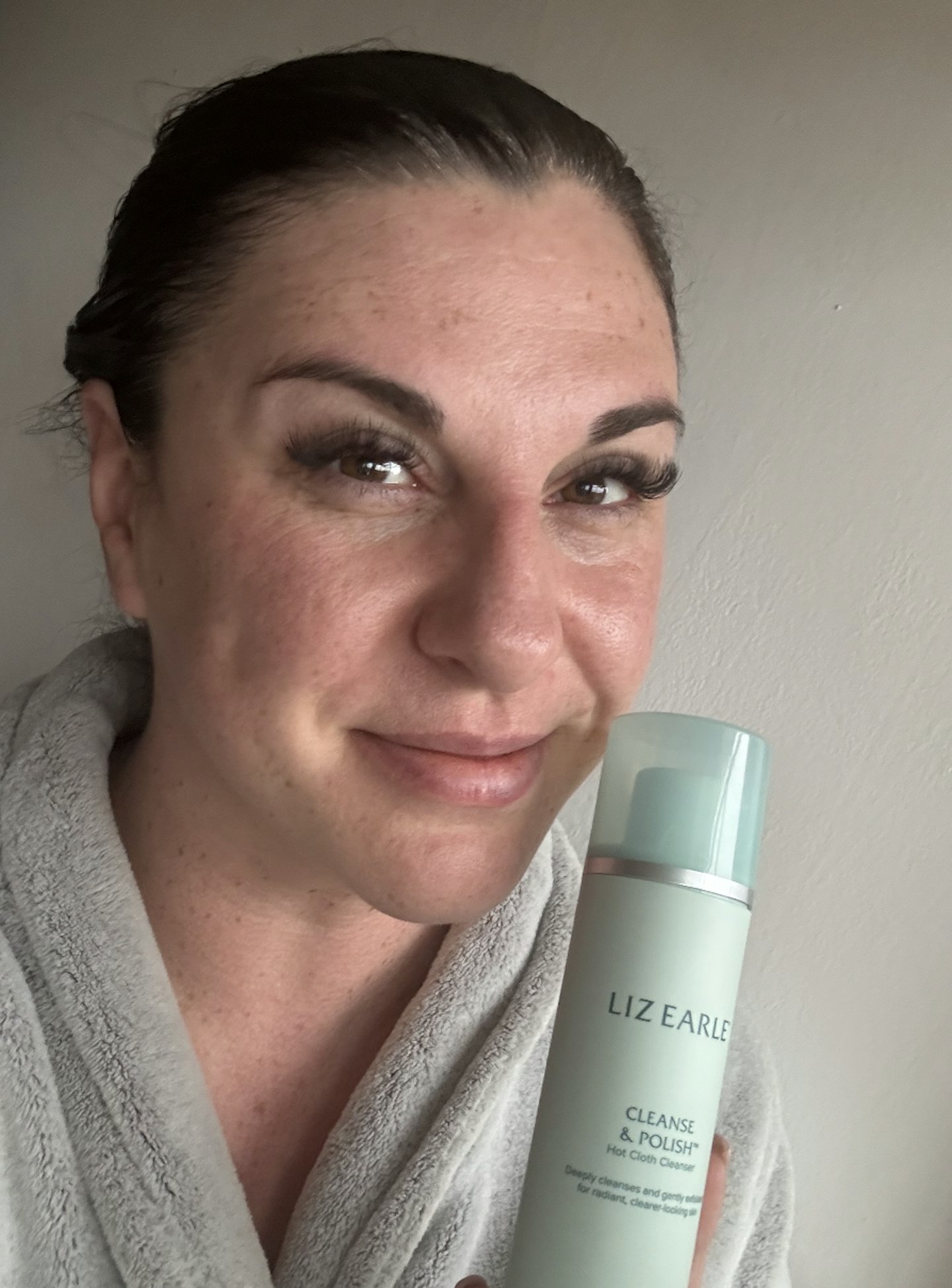 LIZ EARLE CLEANSE AND POLISH