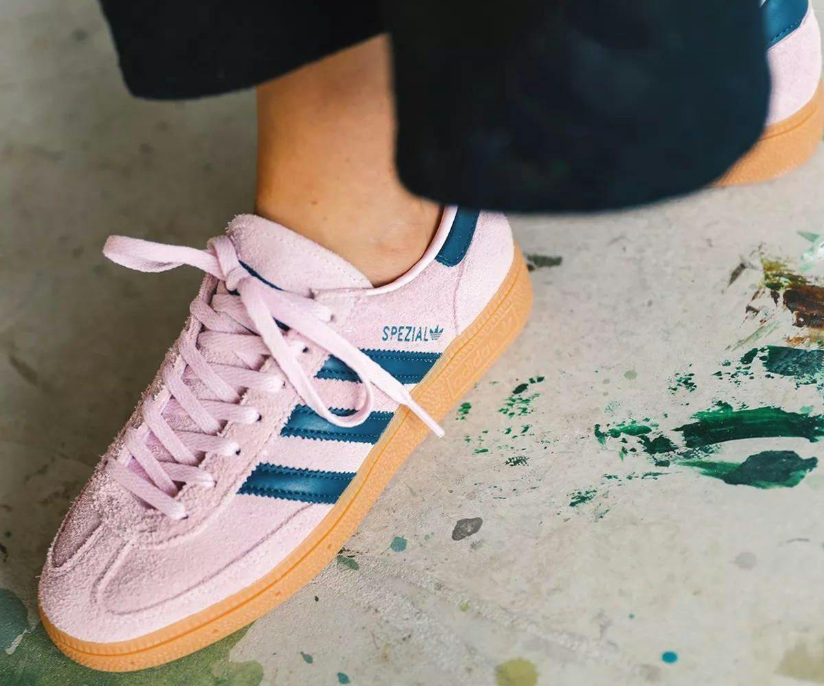 Adidas hot sale spezial pink