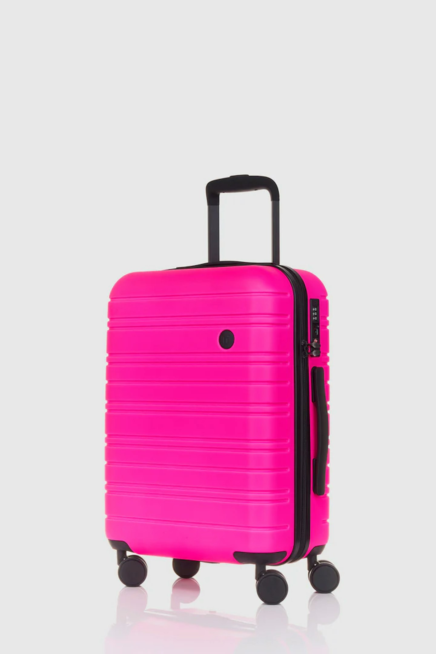 nere suitcase 