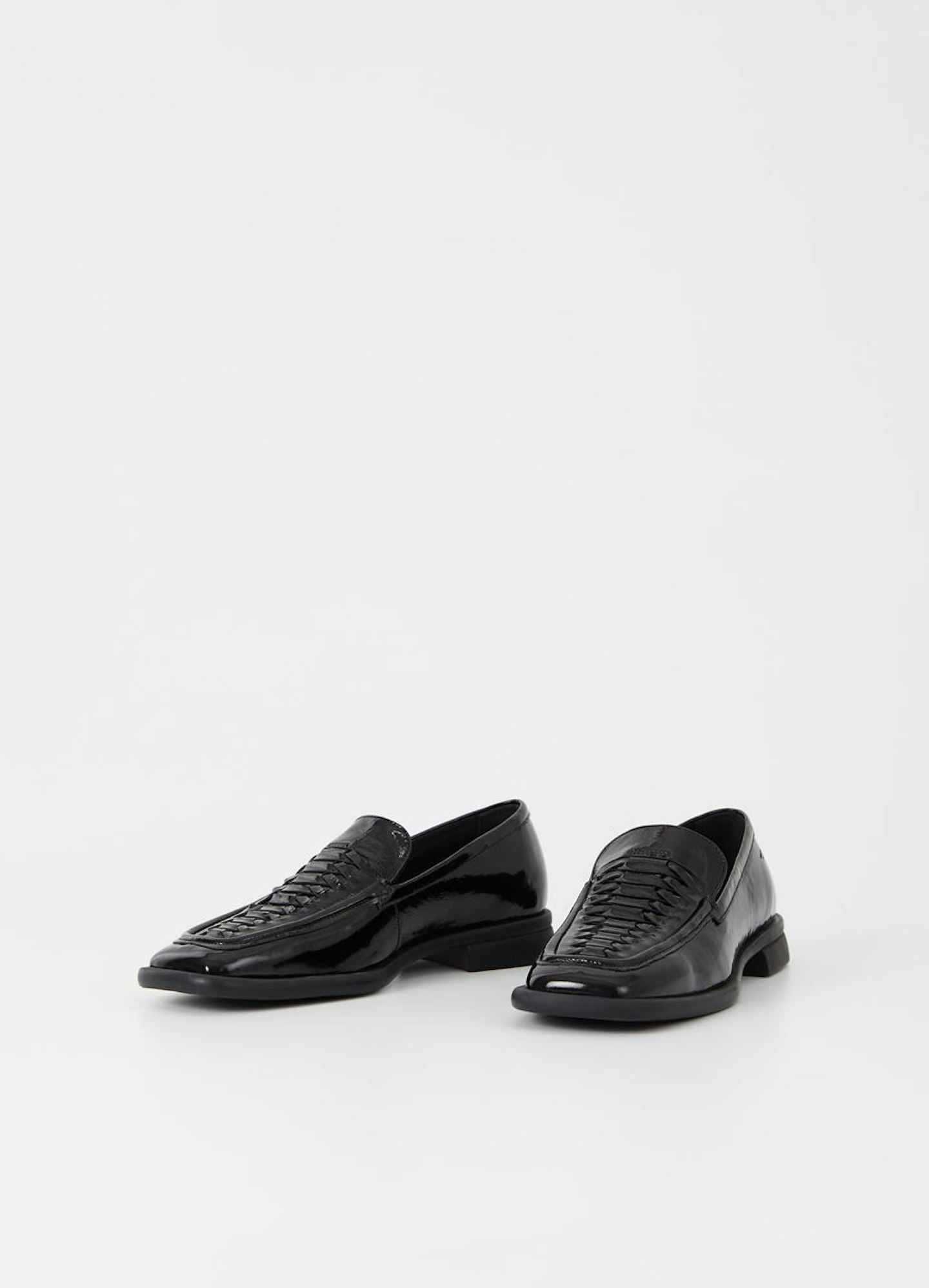 vagabond loafers