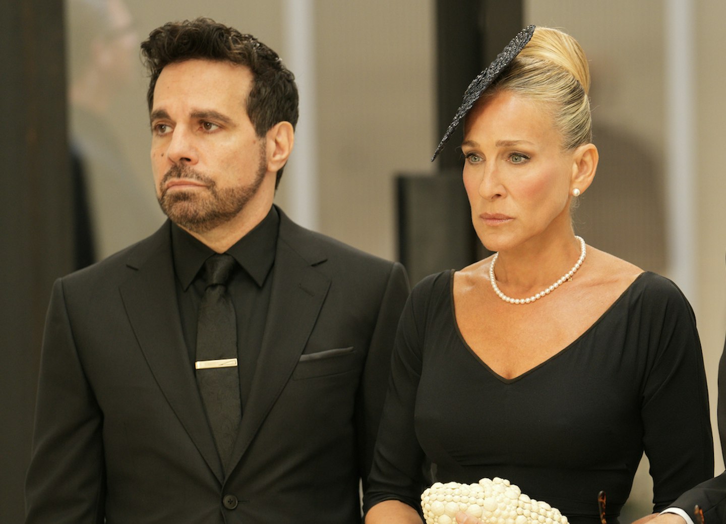 what to wear to a funeral