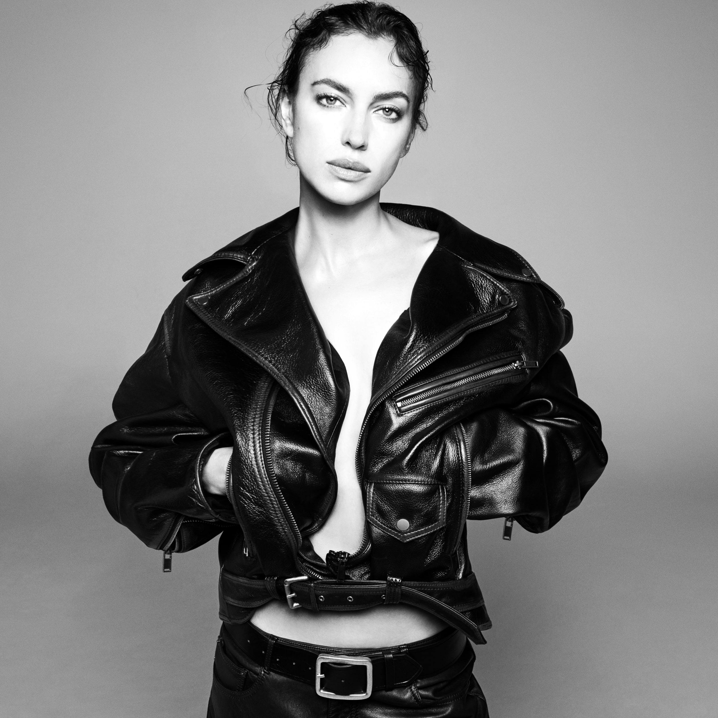 売れ筋サイト 【ZARA】STEVEN MEISEL フーディ XL - トップス