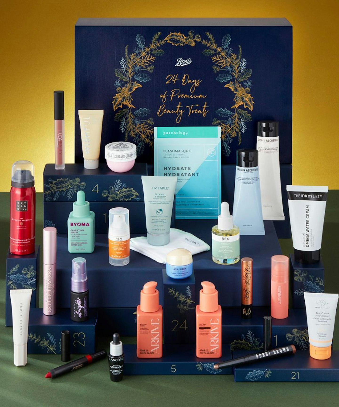 Advent Calendar, 24 products - Avon 24-Day Beauty Advent Calendar