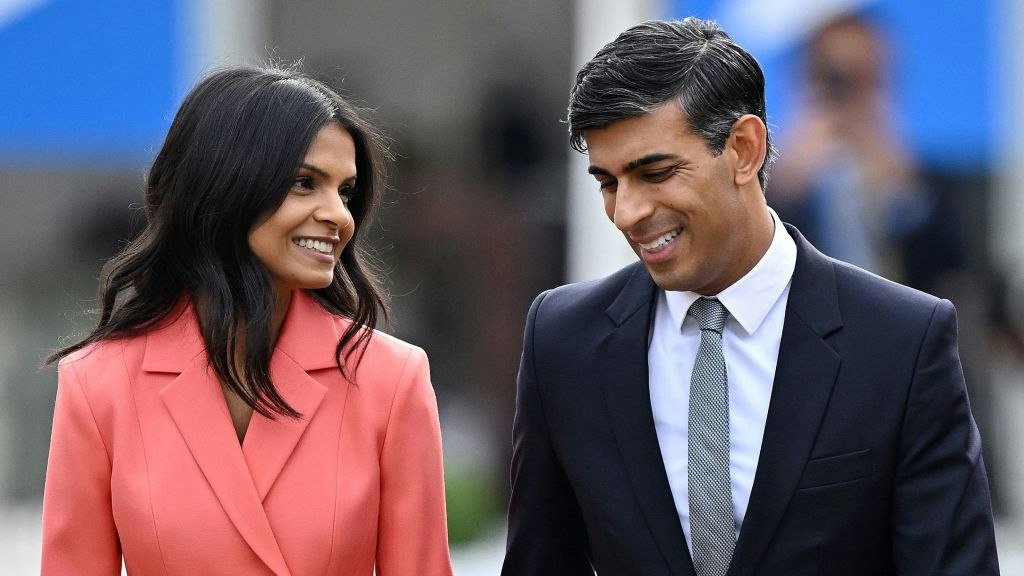 Akshata Akshata Murty Suit: Here's Why The Prime Minister's Wife Chose This ...