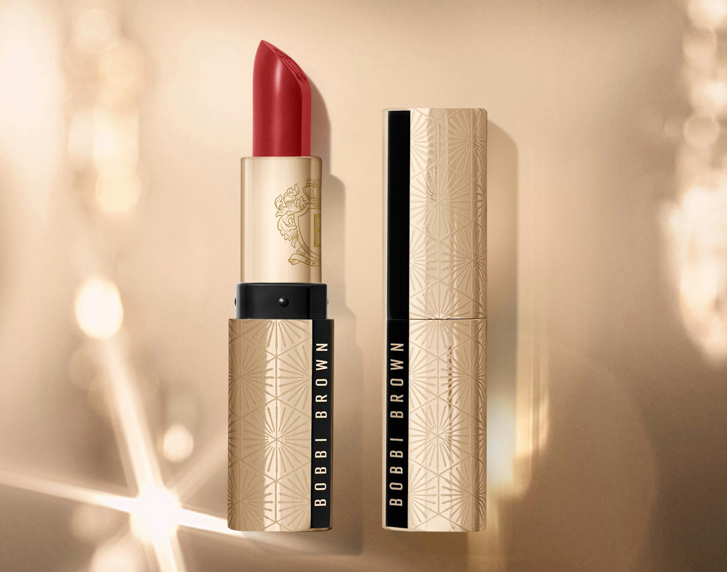 Luxe Lipstick – Parisian Red