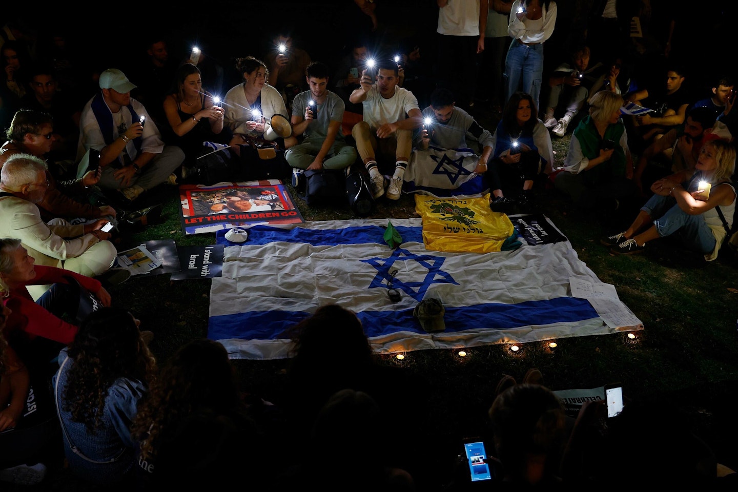 Israel vigil in London