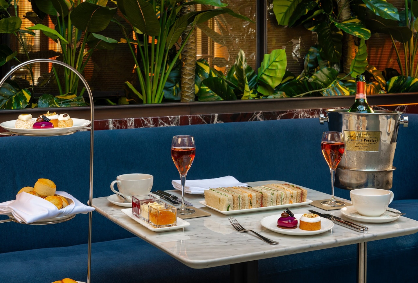 The Hansom Laurent-Perrier Afternoon Tea London