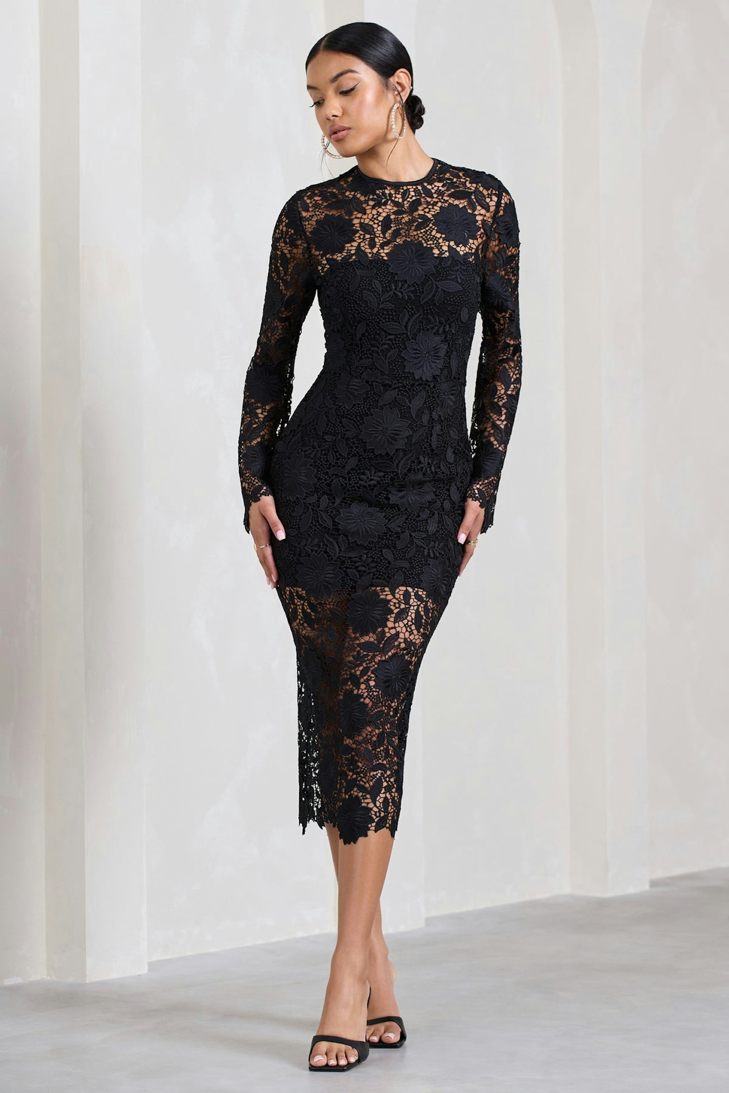 Club L, Black Lace Long-Sleeved Midi Dress