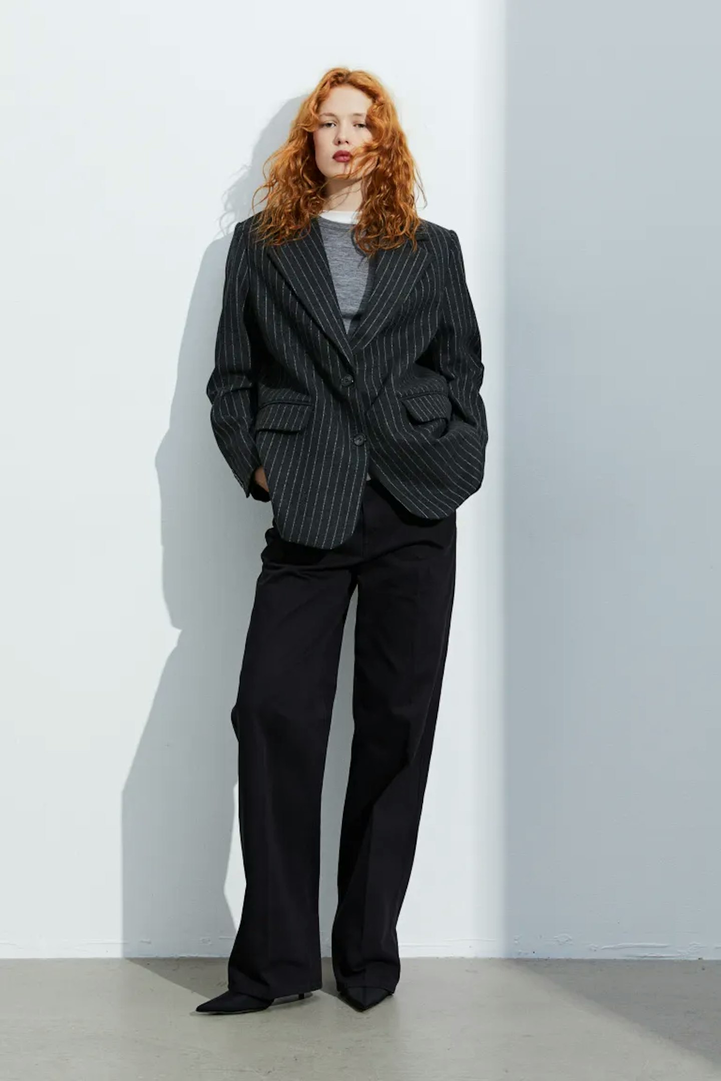Best Women's Suits For A Special Occasion Or Night Out