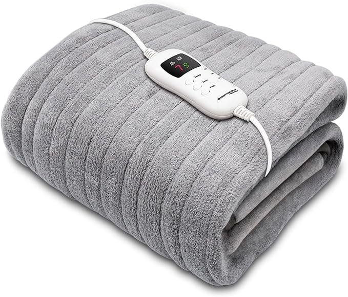 Best Heated Throws And Blankets To Save On Heating Bills