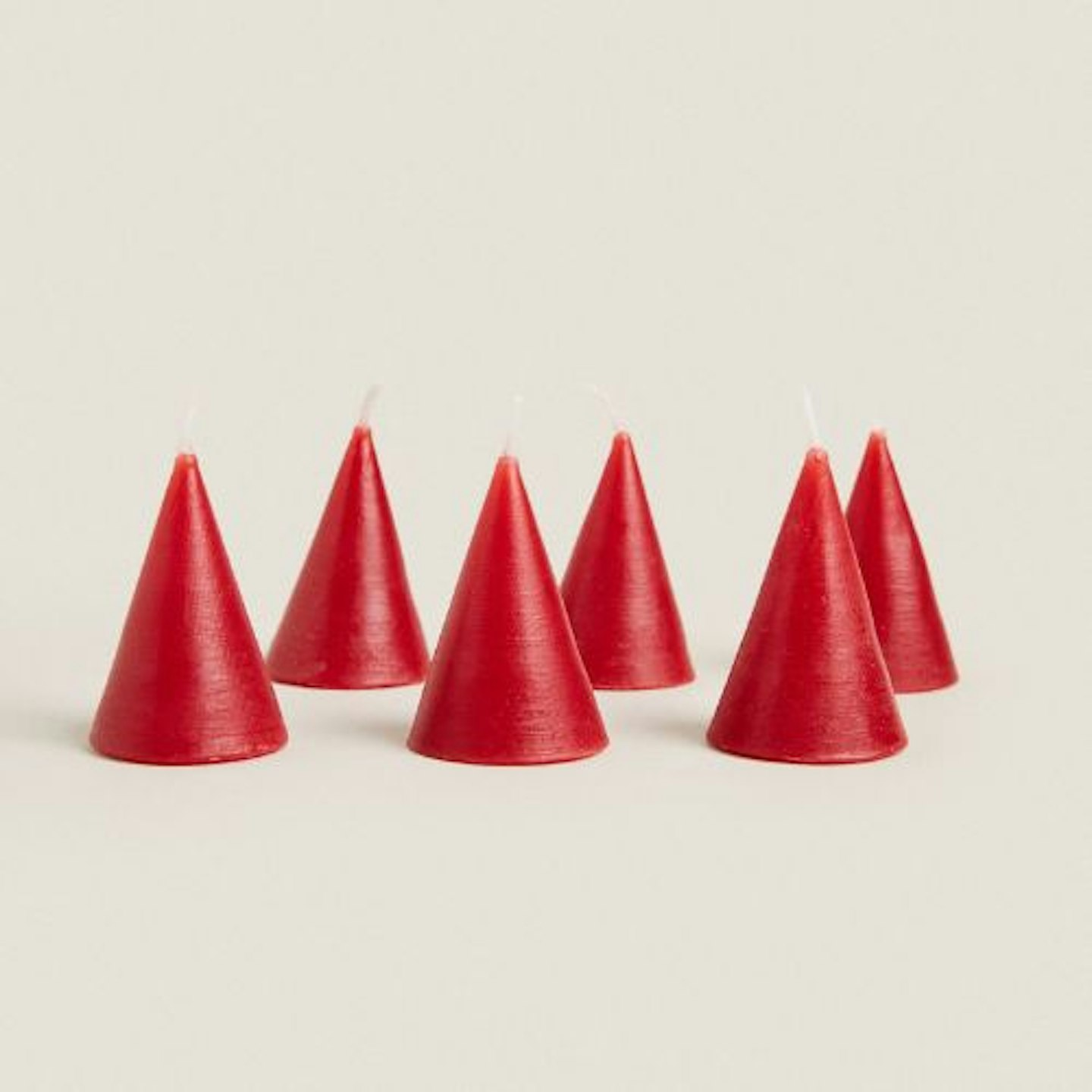 PACK OF DECORATIVE CHRISTMAS CONE CANDLES (PACK OF 6)