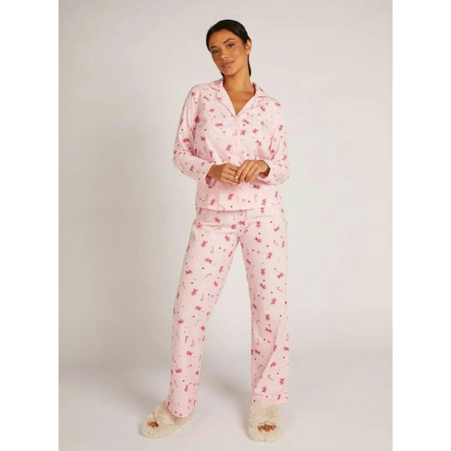 Family Christmas Pyjamas: Present fleece pyjamas in a bag - Pink Mix