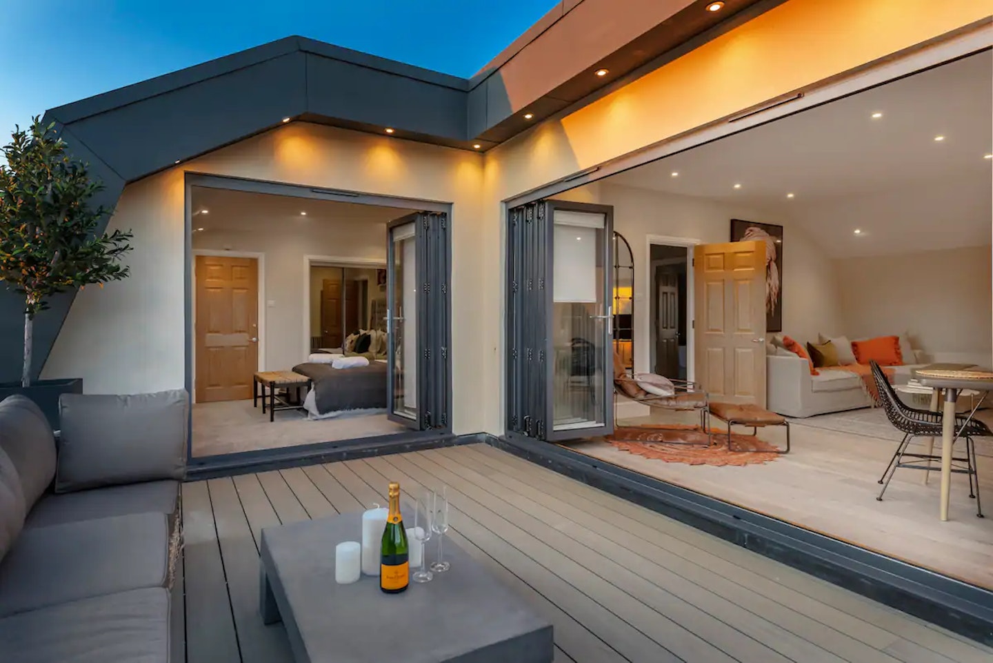 Luxury Rooftop Penthouse 