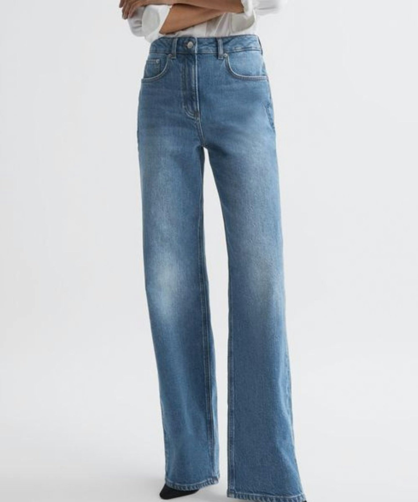 Mid Rise Wide Leg Jeans