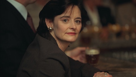 Who Plays Cherie Blair In The Crown?