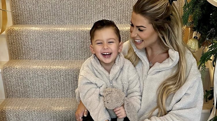 Mrs Hinch 'Our Wonderful Ronnie Is Autistic... I Am Too'