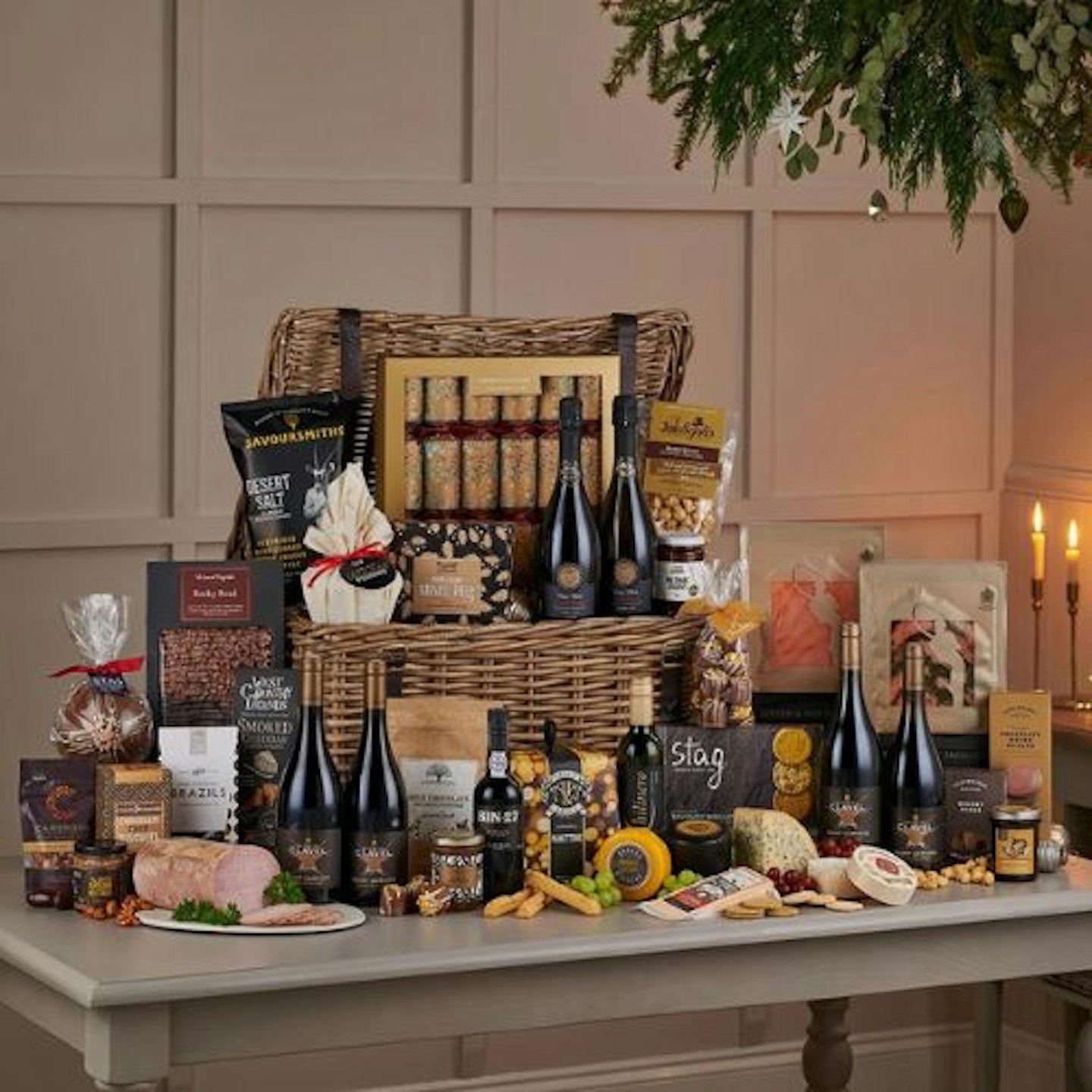 Virginia Hayward, Decadence Hamper