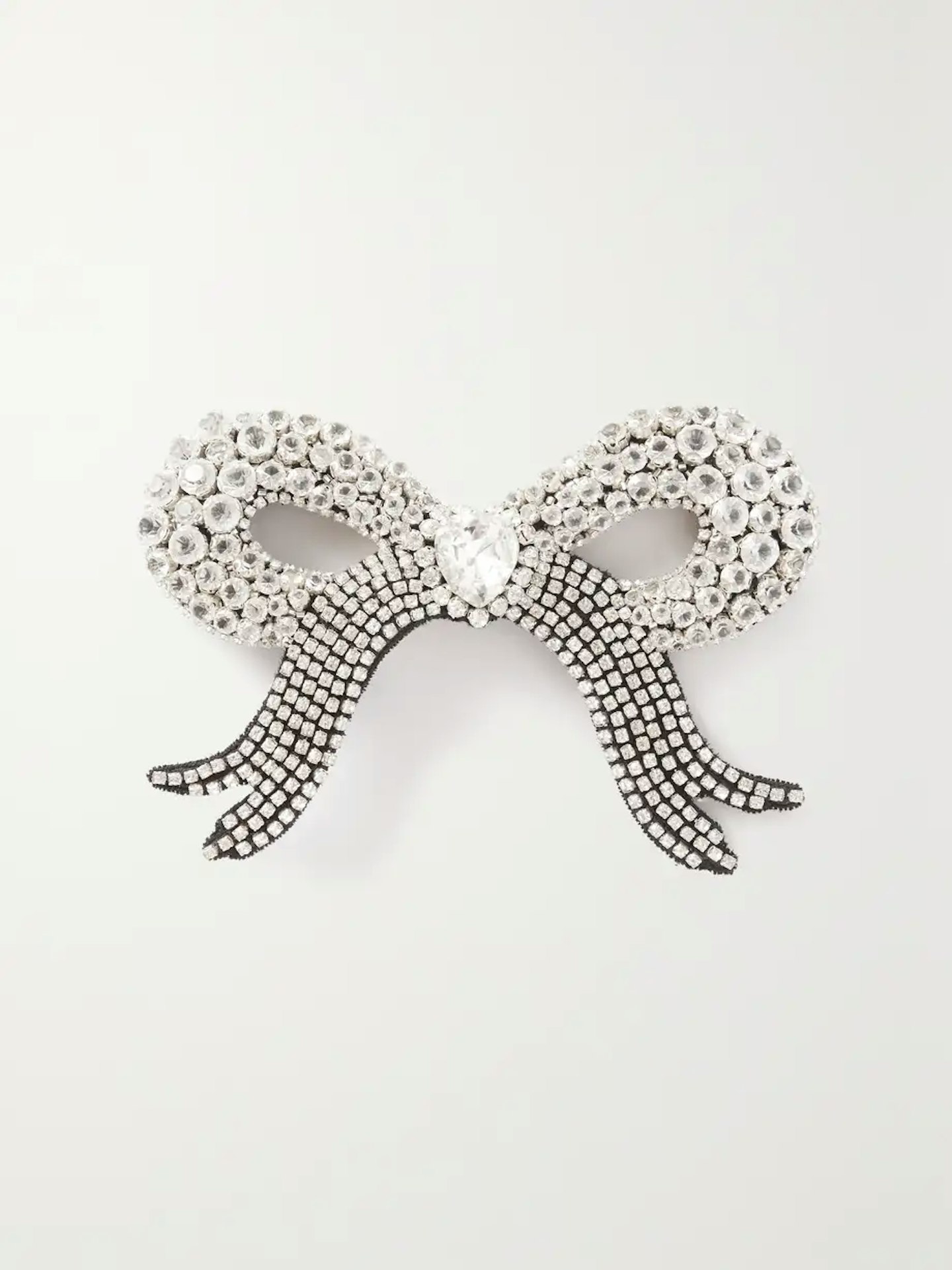 clio peppiatt hair clip