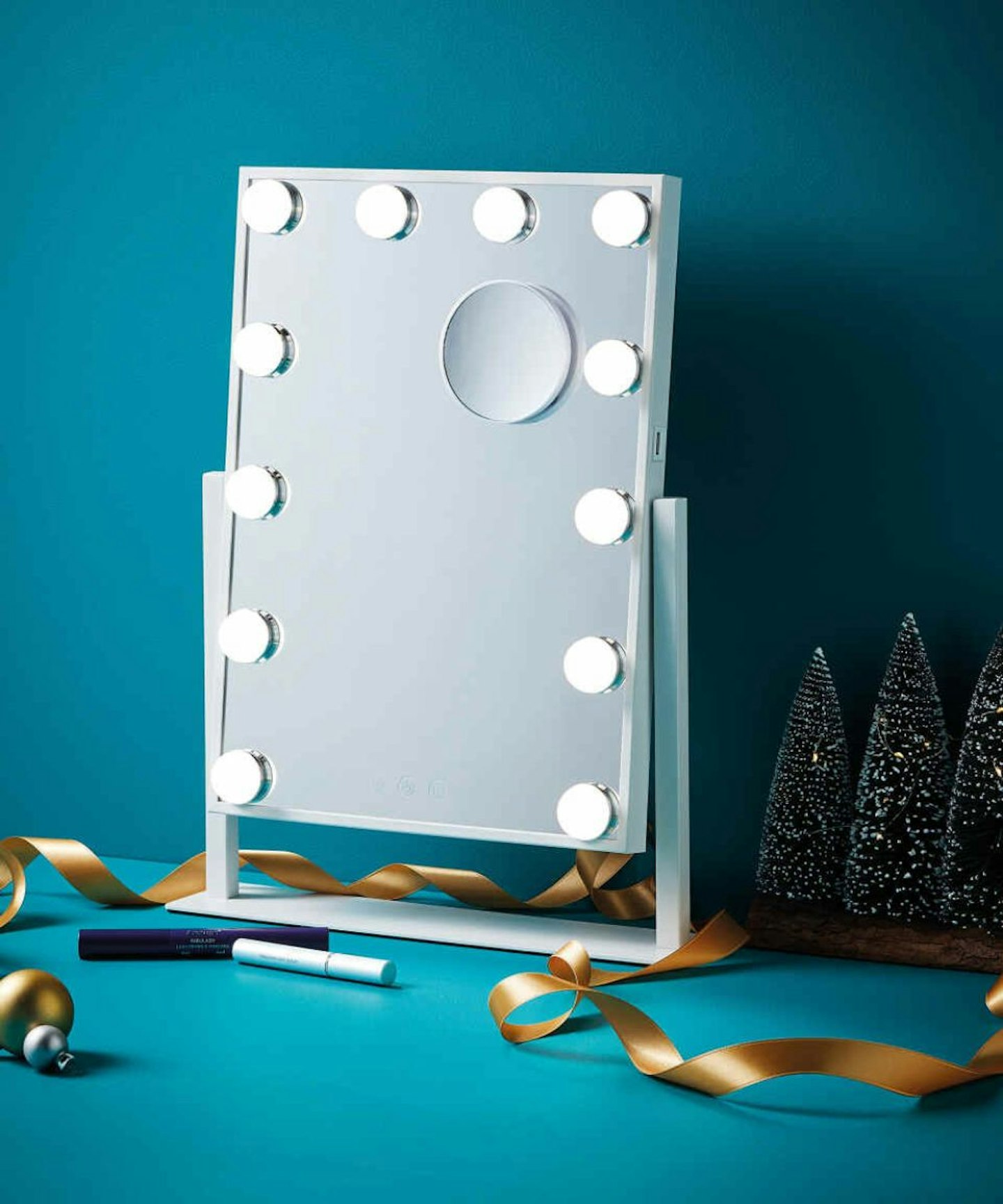 LED Hollywood Mirror