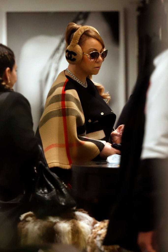 Burberry earmuffs outlet