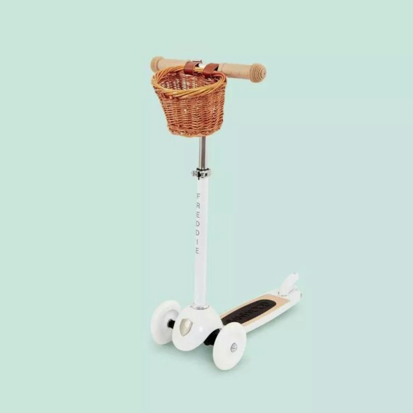The most stylish kids' toys: Personalised Banwood Scooter in White