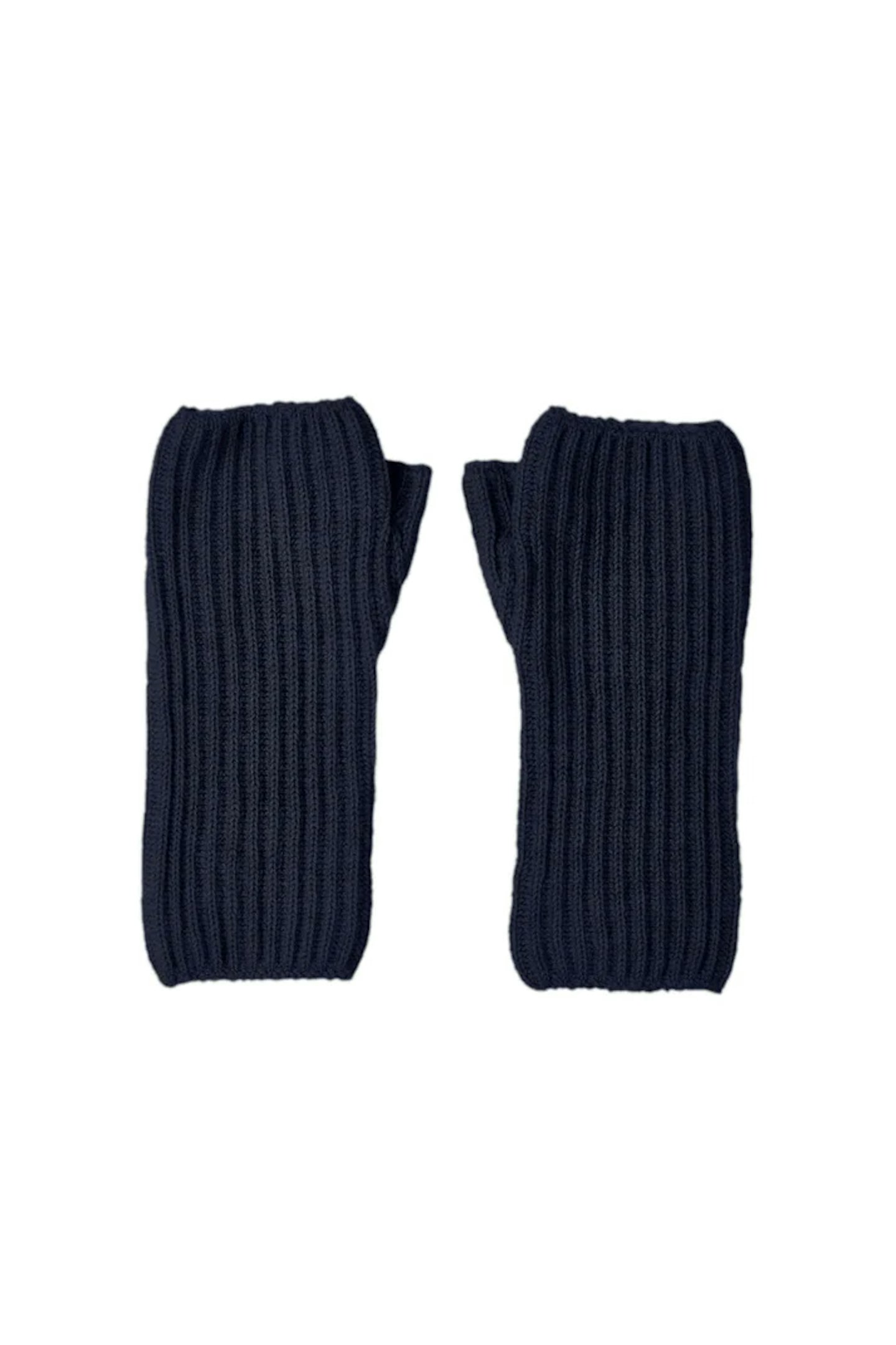 johnstons of elgin wrist warmers 