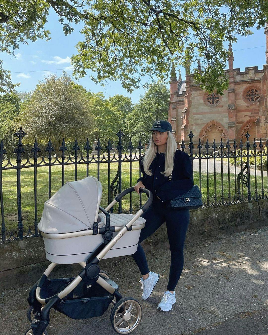 Molly Mae Pushchair Where To Shop The Biscotti iCandy Peach 7