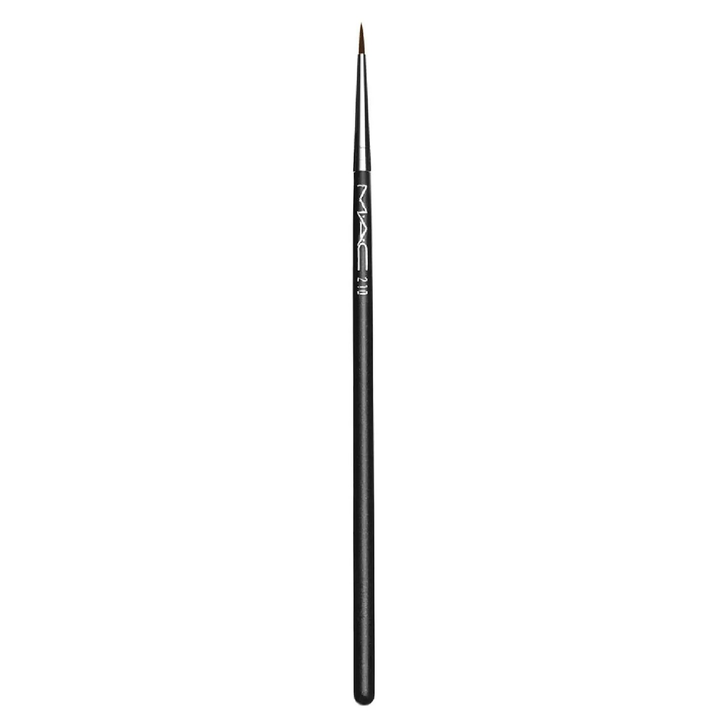 NAIL BRUSH MAC